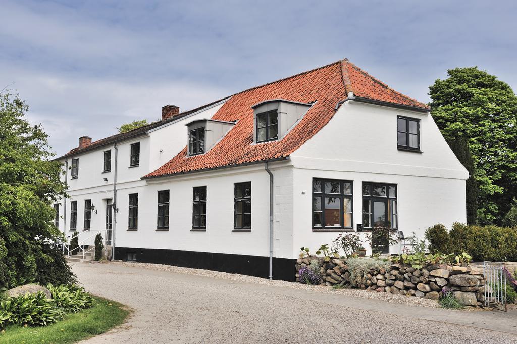 Hovedgård Provstegarden Bed & Breakfast מראה חיצוני תמונה